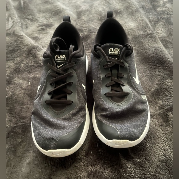 Nike Experience 8 running shoe - Picture 3 of 6